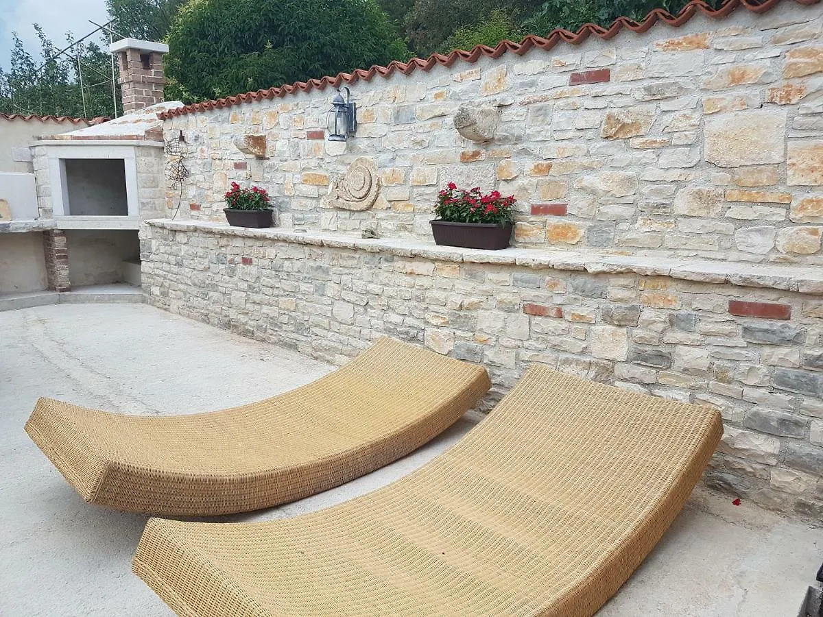 Wellness Apartman Kaiser Pula Apartment
